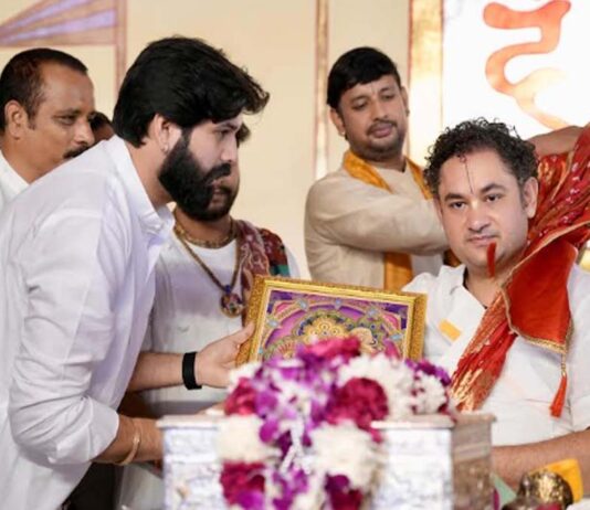 भागवत कथा के तीसरे दिन शुकदेव जी के दिव्य चरित्र का वर्णन