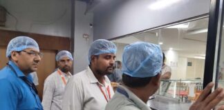 अस्पतालों की कैंटीन, मेस और बाहर के ढाबों-फूड स्टॉल्स का सघन निरीक्षण Intensive inspection of hospital canteens, messes, and outside dhabas and food stalls.
