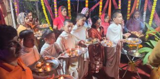 गोबर-बीज के गणेश सिर पर रख मातृ शक्ति ने किया 33 कोटि देवी-देवताओं का पूजन