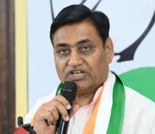 डोटासरा ने चुनाव आयोग के खिलाफ आंदोलन का किया ऐलान