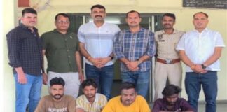 इंटरनेट कंपनियों के उपकरण चुराने वाली गैंग के चार बदमाश गिरफ्तार