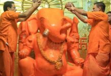 गंगाजल की कलश यात्रा से शुरू हुआ मोती डूंगरी में गणेश जन्मोत्सव