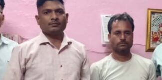 15 हजार रुपए रिश्वत लेते हैड कांस्टेबल गिरफ्तार