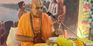 राम-कृष्ण जन्मोत्सव पर गूंजे जयकारे: भागवत कथा में उमड़ा श्रद्धा का सैलाब