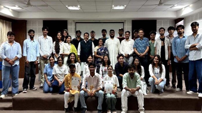Grand event ‘Kavyaras 2.0’ held on Hindi Diwas Grand event ‘Kavyaras 2.0’ held on Hindi Diwas