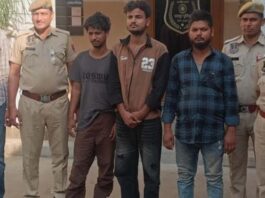 हाईटेक मोबाइल स्नैचर गिरोह के तीन बदमाश चढ़े पुलिस के हत्थे