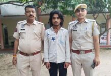 साढ़े तीन साल से फरार दस हजार का इनामी गिरफ्तार Man with ₹10,000 bounty, absconding for three and a half years, arrested.