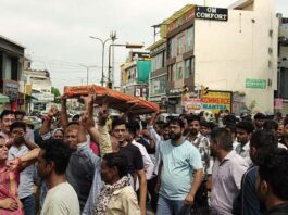 घर-दुकान बचाने सड़क पर उतरे लोग: न्यू सांगानेर रोड पर जेडीए की डिमार्केशन का विरोध Protest against JDA demarcation on New Sanganer Road