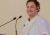 भगवान श्रीकृष्ण के जन्मोत्सव पर बधाई गीतों से गूंज उठा मंदिर परिसर