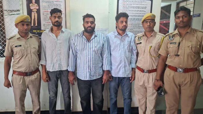 Three accused arrested for abduction and assault with sticks and clubs. Three accused arrested for abduction and assault with sticks and clubs.