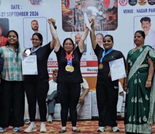 सरिता सैनी ने सीनियर और मास्टर वर्ग में जीते स्वर्ण पदक Sarita Saini won gold medals in the Senior and Master categories.