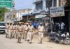 नगरपालिका चुनाव से पहले पुलिस ने निकाला फ्लैग मार्च Police conducted a flag march ahead of the municipal elections.