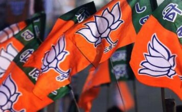 मोदी के 25 साल के सेवाकाल की गाथा जन-जन तक पहुंचाएगी भाजपा The BJP will take the story of Modi's 25-year tenure of service to the masses.