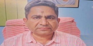 अनुबंध पत्र जारी करने और बिल पास करने की एवज में 3 लाख रुपए रिश्वत लेते संयुक्त निदेशक गिरफ्तार