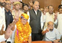 सुनील कोठारी के सिर सजा जयपुर महापौर का ताज