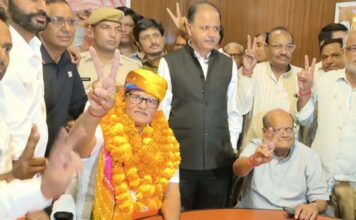 सुनील कोठारी के सिर सजा जयपुर महापौर का ताज