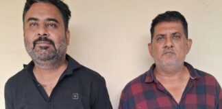 दो करोड़ रुपए के कपड़ा घोटाले का भंडाफोड़