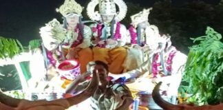 150 वर्ष पुराने लाल शीशम के रथ पर निकली ‘भरत मिलाप परिक्रमा’
