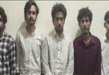 विदेश में नौकरी का लालच देकर लूटने वाला गिरोह के पांच आरोपी गिरफ्तार