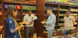 बिना लेबल की 3,840 होममेड चॉकलेट सीज: फफूंद लगा नारियल नष्ट