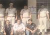 लूट और जानलेवा हमले करने वाले तीन इनामी बदमाश गिरफ्तार