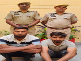 ई-कॉमर्स पर असली हेलमेट की जगह भेजते थे सस्ते हेलमेट: ओएलएक्स पर बेचते थे महंगा माल They used to send cheap helmets instead of genuine ones via e-commerce.