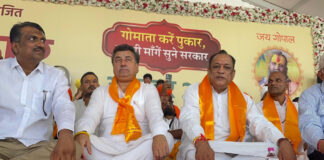 गौ अधिकार हुंकार रैली में 50 हजार गौ सेवकों ने भरी हुंकार