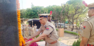 पुलिस लाइन जयपुर ग्रामीण में पुलिस शहीद दिवस पर दी वीर जवानों को श्रद्धांजलि