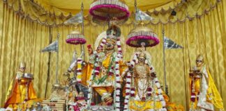 इंदिरा एकादशी पर मंदिरों में सजी विशेष झांकियां: श्रद्धालुओं ने किया पितरों का स्मरण
