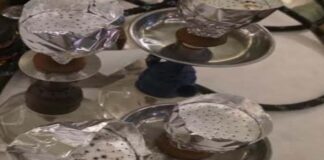 रेस्टोरेंट की आड में चल रहा था अवैध हुक्का बार An illegal hookah bar was operating under the guise of a restaurant.