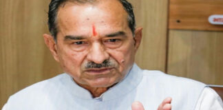 चुनाव आयोग के खिलाफ कांग्रेस का प्रदर्शन सुर्खियों में बने रहने की कोशिश : मदन राठौड़