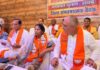 नितिन नबीन ने मोबाइल से किया कार्यकर्ताओं से संवाद