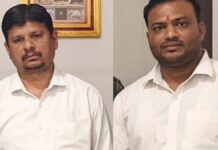 न्यायालय का रीडर और होमगार्ड चालक रिश्वत लेते गिरफ्तार