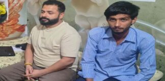 35 हजार की रिश्वत लेते वरिष्ठ चिकित्सा अधिकारी का दलाल गिरफ्तार