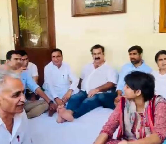 रितु बराला की जीरो एफआईआर पर फंसा पेंच: जयपुर पुलिस कमिश्नरेट में कांग्रेस का दूसरे दिन भी धरना