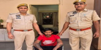 निर्माणाधीन मकानों से एसी के कॉपर वायर चुराने वाला शातिर गिरफ्तार