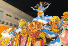 ओम शिव कॉलोनी में सजा मां भगवती का दरबार