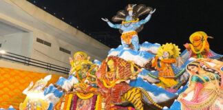 ओम शिव कॉलोनी में सजा मां भगवती का दरबार