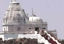 सम्मेद शिखर जी की 52 किमी परिक्रमा के लिए जयपुर से रवाना होगा यात्रियों का दल 52 km Parikrama of Sammed Shikharji