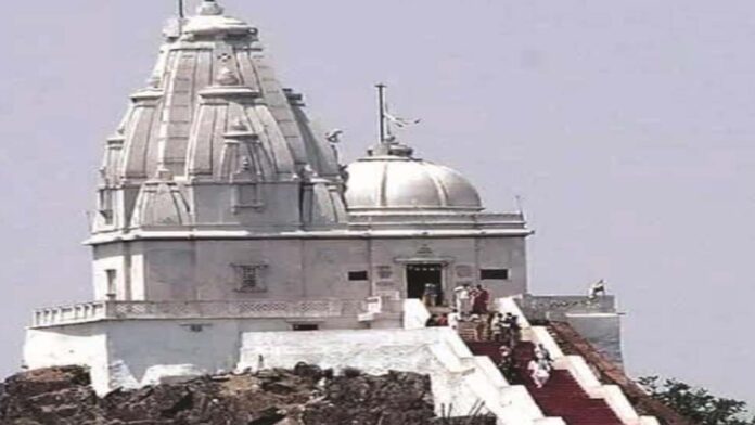 52 km Parikrama of Sammed Shikharji 52 km Parikrama of Sammed Shikharji