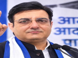 पारदर्शी और जवाबदेह उम्मीदवार को ही सरपंच चुनें: डॉ. सुनील धायल