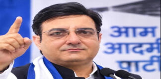 पारदर्शी और जवाबदेह उम्मीदवार को ही सरपंच चुनें: डॉ. सुनील धायल