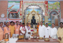 जयपुर से श्री महावीर जी की 40वीं पदयात्रा का दौसा में भव्य स्वागत 40th Padayatra (foot pilgrimage) from Jaipur to Shri Mahavirji