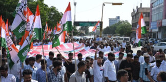 वोट बचाओ-देश बचाओ अभियान के तहत जयपुर में युवा कांग्रेस का पैदल मार्च Youth Congress holds a foot march in Jaipur as part of the 'Save the Vote, Save the Nation' campaign