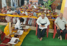 श्री लक्ष्मीनारायण मंदिर में 32वां नवान्ह पारायण महोत्सव शुरू 32nd Navanha Parayan Festival begins at Shri Lakshminarayan Temple.