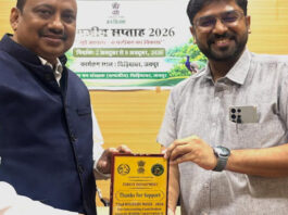 वन्यजीव संरक्षण के लिए मनीष सक्सेना सम्मानित Manish Saxena honored for wildlife conservation.